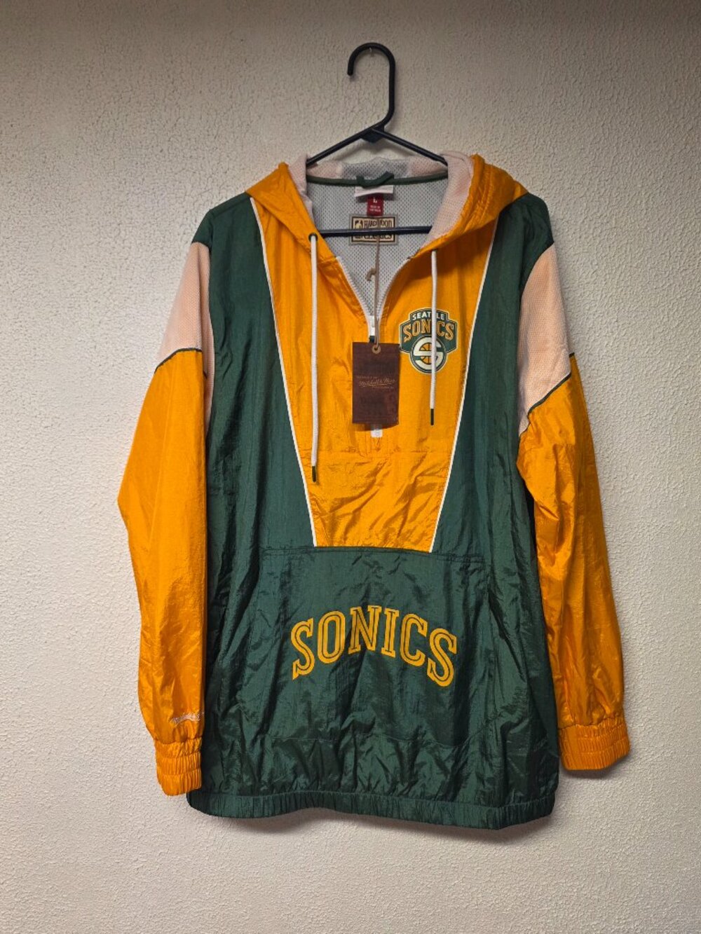 Mens New Windbreaker Mitchell & Ness NBA Seattle Supersonics Hardwood Classics L